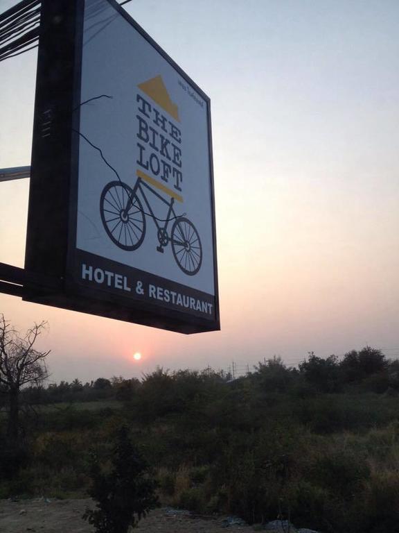 The Bike Loft Family Hostel Hua Hin Ngoại thất bức ảnh