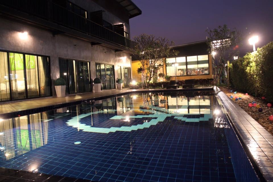 The Bike Loft Family Hostel Hua Hin Ngoại thất bức ảnh