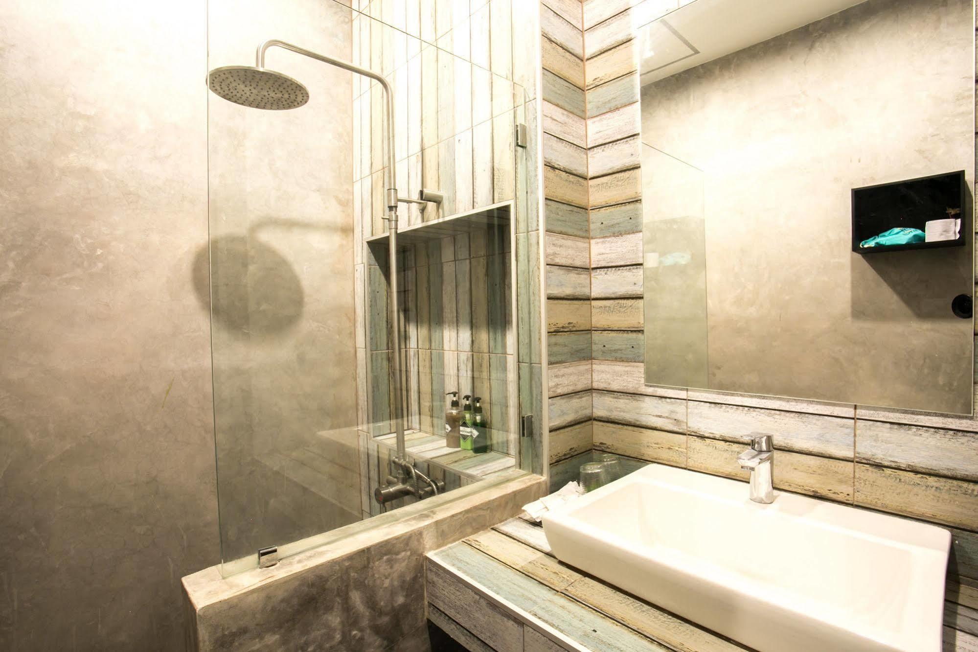 The Bike Loft Family Hostel Hua Hin Ngoại thất bức ảnh
